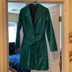 Teal/green trench coach. Rarely worn, in good condition.